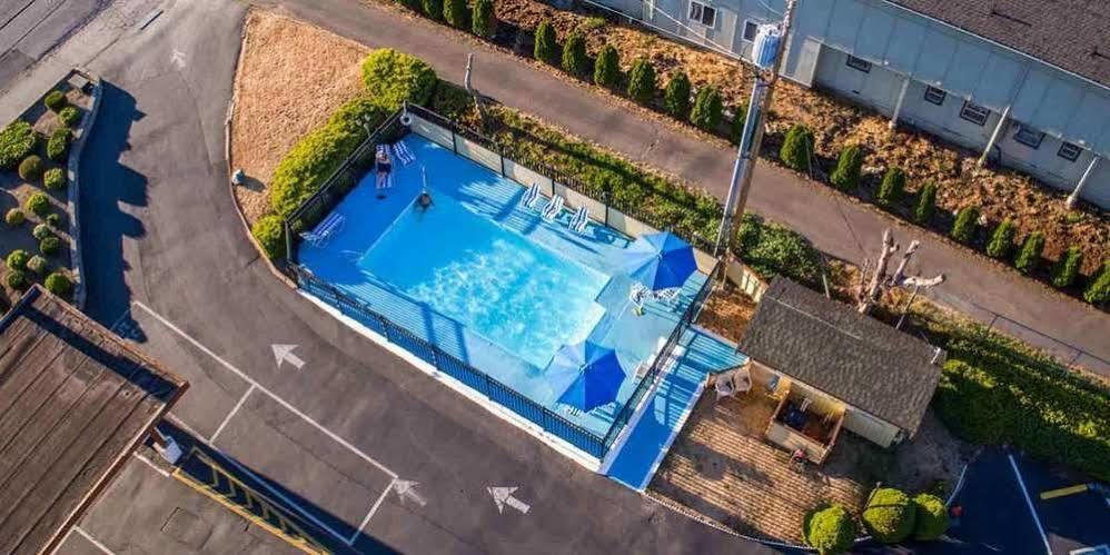 Coachman Inn Беллингхэм Экстерьер фото